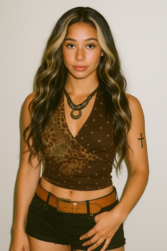 KYNKÉ Glueless BlondeStreak Body Wave Wig 16–28”